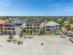 3132/3134 Curious Tides Gulf-Front 10BR Estate: Private Pools, S - Image 5