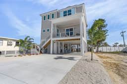 118 Luxury 4 Bed w/ Den 4.5 Bath | Heated Pool & Spa - Image 5