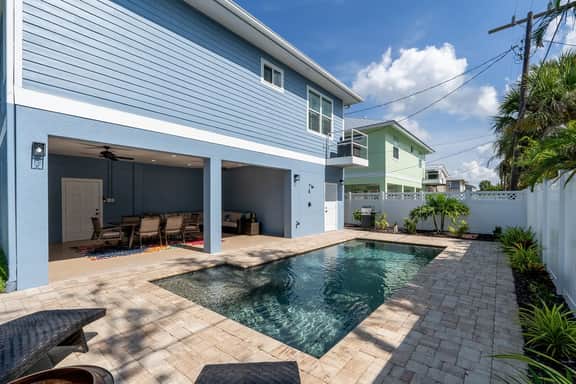 134 Ocean's 11: Heated Pool, BBQ & Beach Access - Image 3